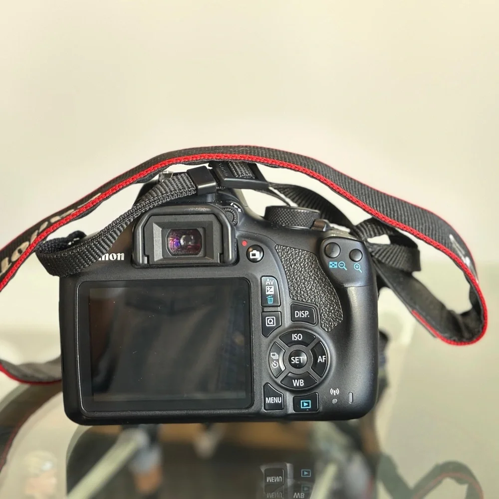 Canon EOS Rebel T6 Camera reflex digital with lens 18 – 55 mm